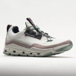 On Running On Cloudaway Women's Ice/Moss 10 On Running On Cloudaway Women's Ice/Moss -On Running Store 048877 5