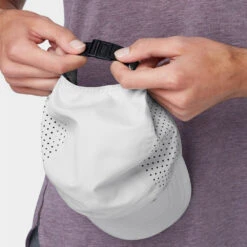 On Running On Lightweight Cap -On Running Store 055914 017 2