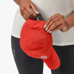 On Running On Lightweight Cap -On Running Store 055914 212 2