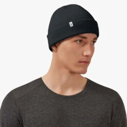On Running On Merino Beanie -On Running Store 056498 211 1
