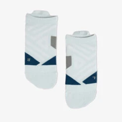 On Running Men's Low Sock -On Running Store 2282 1094689 4657937 image 1518074 8a901182 1eff 4a68 b325 c4c131bbf8e2