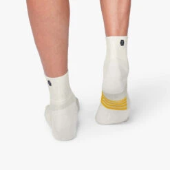 On Running On Mid Socks Men's -On Running Store 651102 065 2